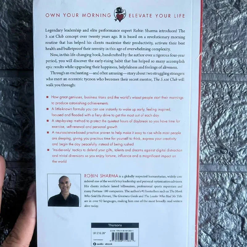 The 5AM Club By Robin Sharma Own Your Morning Elevate Your Life English Book Psicologia  Libros  Book  Books Psychology