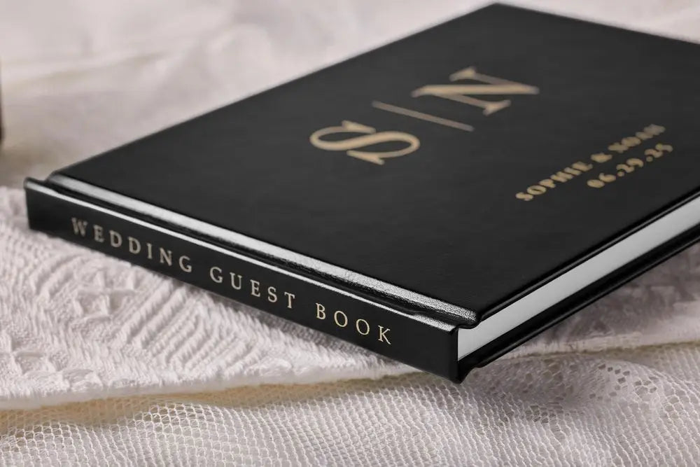 Personalized Wedding Guest Book Elegant White/Black Guest Sign Memory Book Anniversary Party Decoration on Table Photo Album